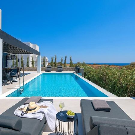 Astrea Villas Лакханія Екстер'єр фото